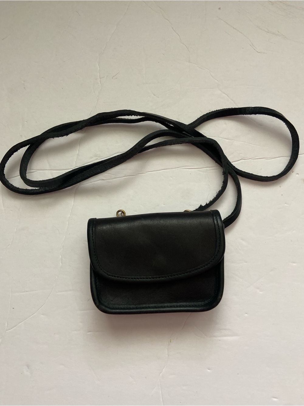 VTG Coach Black CrossbodyBelt Leather Mini Coin Bag 4x3”